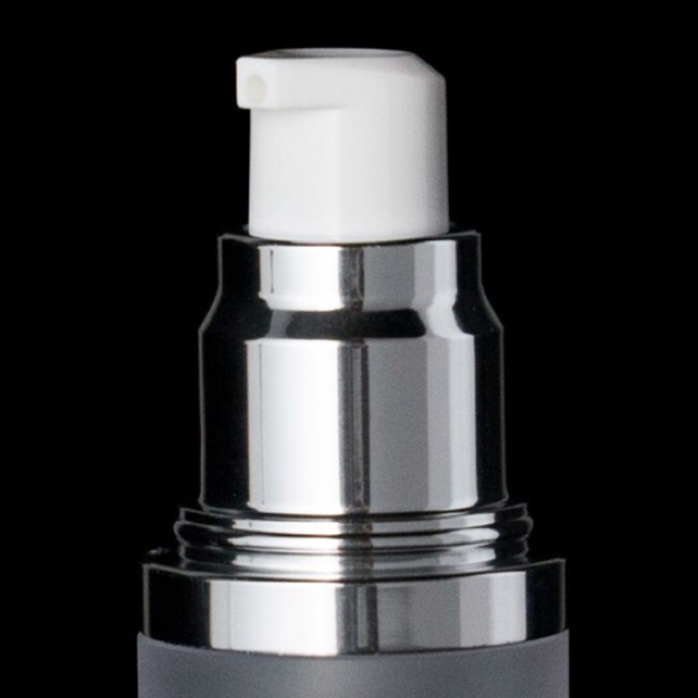 ❤️CHOOSE SHADE❤️Lancôme Teint Idole Ultra Wear 1oz - Picture 3 of 8